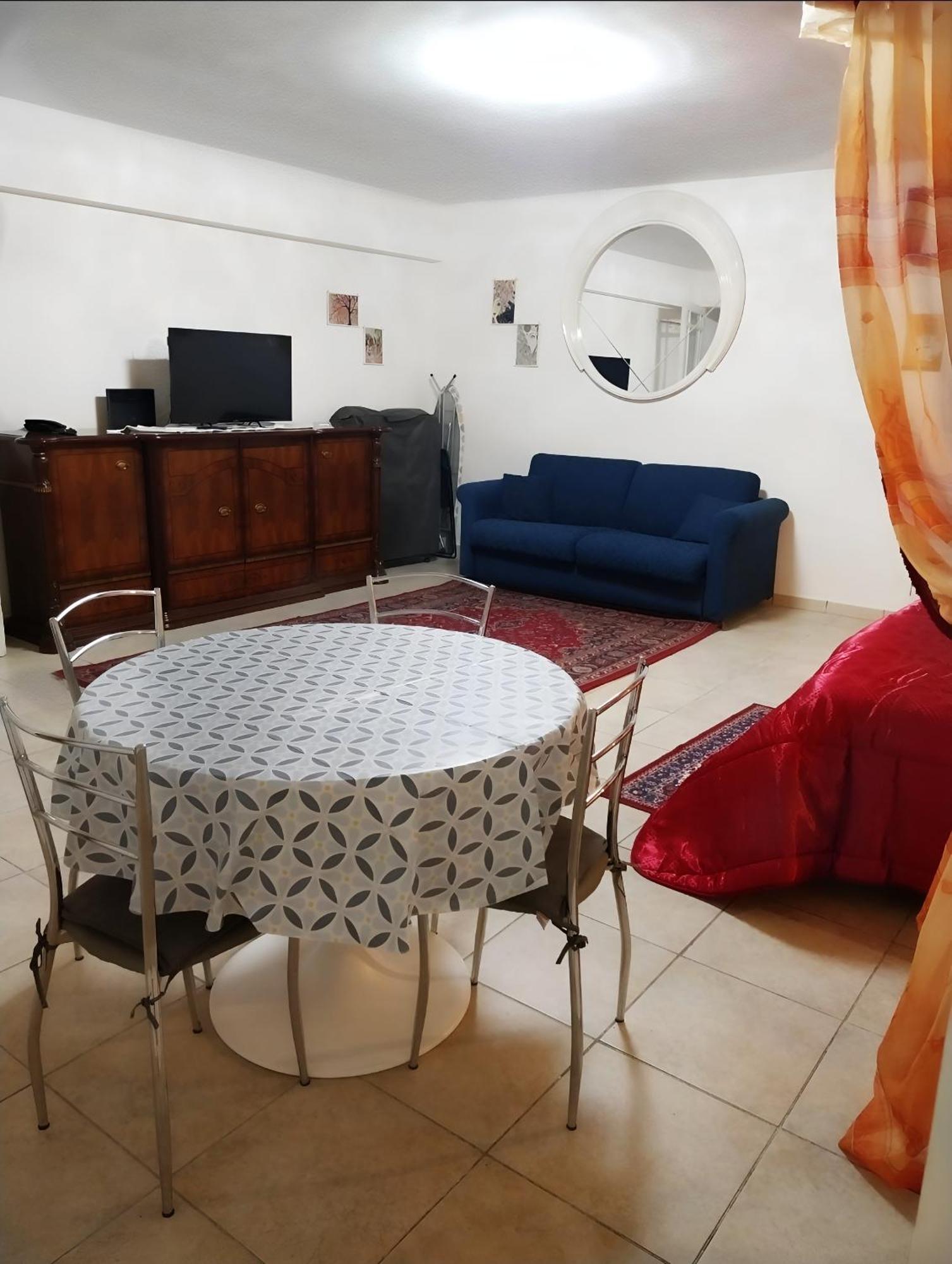 Casa Vacanza La Maison De Losyram Art Salerno Exteriör bild