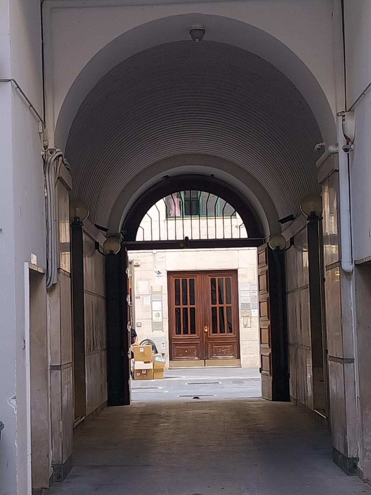 Casa Vacanza La Maison De Losyram Art Salerno Exteriör bild